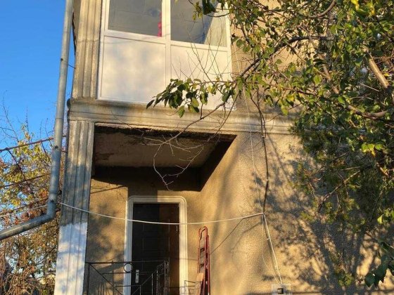 Продается  добротный дом с красного кирпича Молодіжне