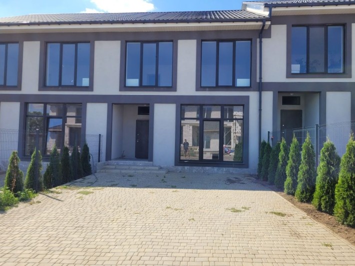 Дом 2 этажа с ремонтом в В. Дальнике в рассрочку и под программы! - фото 1