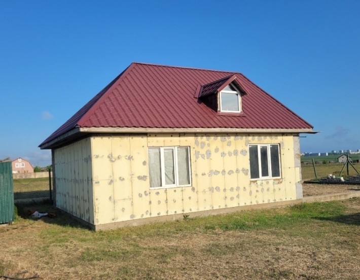 Дом новой постройки в с.Красноселка - фото 1