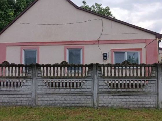 Продаж будинку зі зручностями! Пирятин
