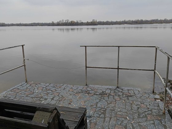 Продам дачу возле Днепра Кривуши