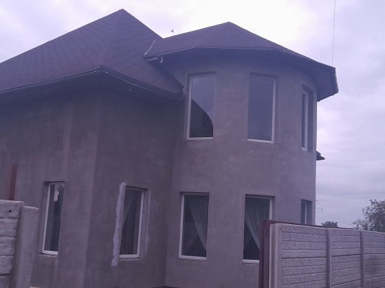 Продам житлови будинок Вараш