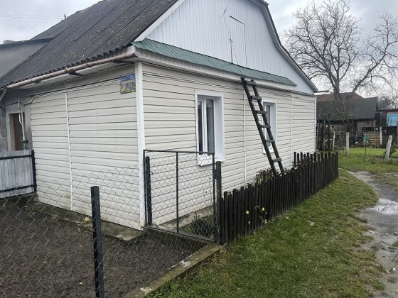 Продається частина будинку Костополь