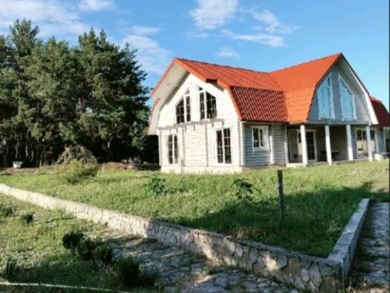 Продаж будинків новий Вараш