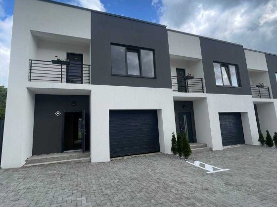 Продам гарний котедж після забудовника Колоденка