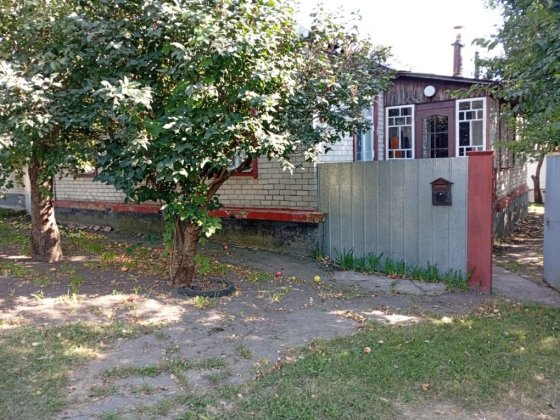 Продам будинок в центрі Путивль