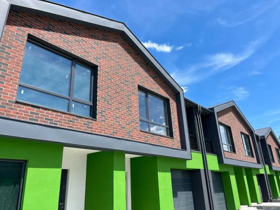 Продаж 2 поверхового таунхауса з ділянкою на 2.5 сотки, 120 кв. м, Петриків