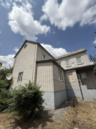 Продаж 2 поверхового будинку з гаражем і ділянкою на 21 сотку - фото 1