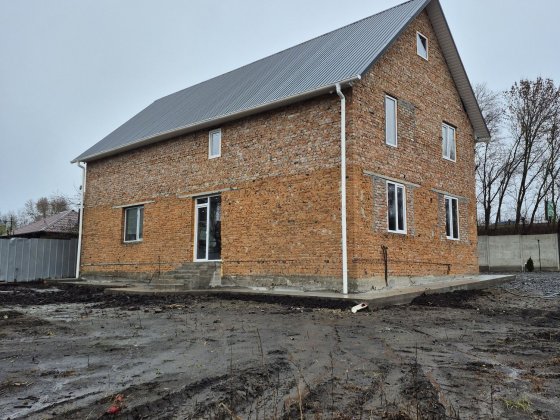 Будинок 200кв, Львівське шоссе Шаровечка