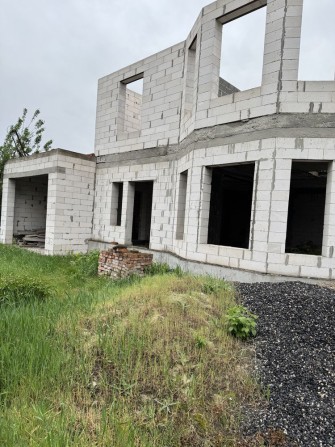 Продається недобудова! м. Золотоноша, центр - фото 1