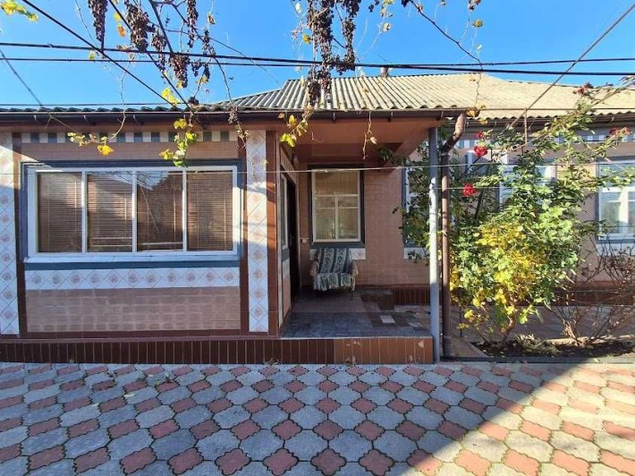 Продаж  цегляного будинку з сучасним комбінованим опаленням! - фото 1