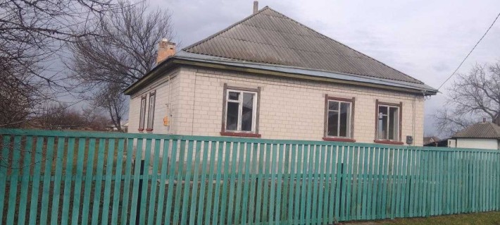 Продам приватний будинок - фото 1