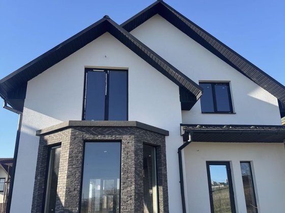 Будинок без ремонту Великий Кучурів Великий Кучурів