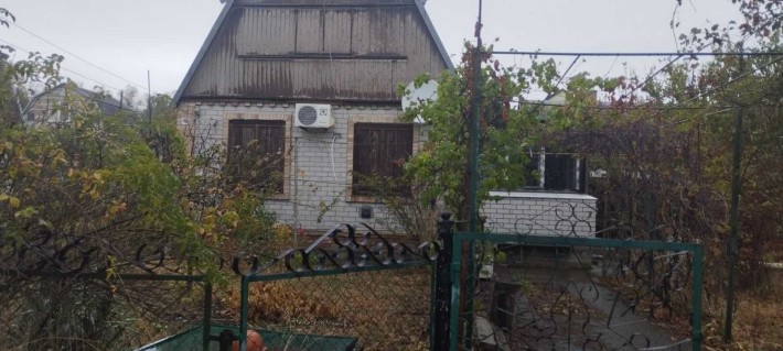 Дача в с, Каневское  Запорожская обл, двоповерховий будинок - фото 1