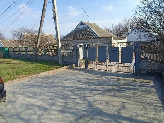 Будинок в селі Михайлівка