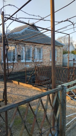 Добротний просторий будинок - фото 1