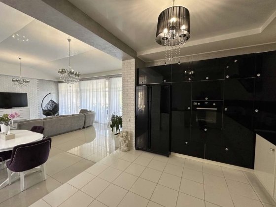 Продажа Престижного Дома с Террасой и Бассейном! Курилівка