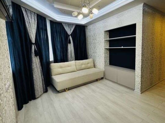 Продаж 2-к квартири вул. Феодосійська 1а Киев