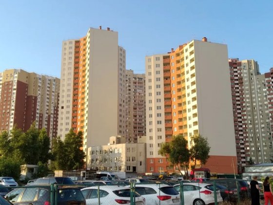 Продаж 1-кімнатної квартири на вул.Милославська, 18 Киев