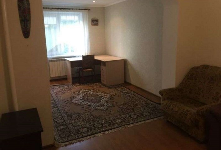 Продаж 2-кімнатної квартири на вул.Ревуцького, 17 - фото 1