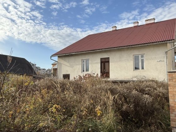 Продаж будинку з ділянкою 7сот.Каскад Ивано-Франковск