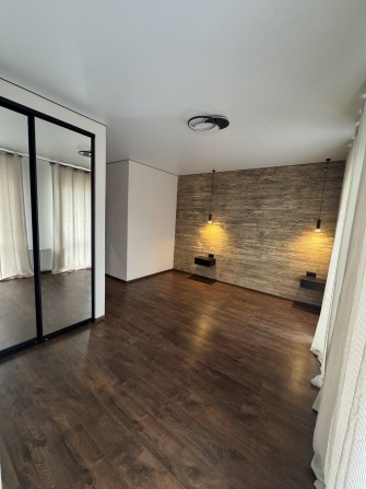 Кутовий таунхаус 120 м2 - фото 1