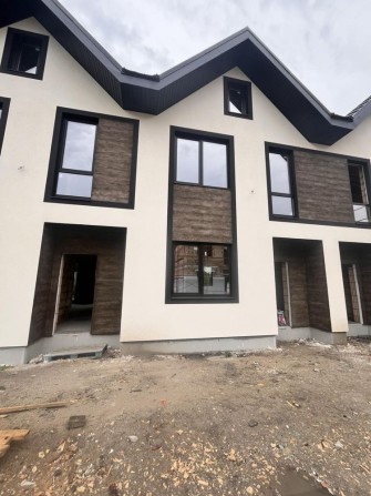 Таунхаус поруч з парком ! Буча - фото 1