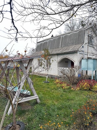 Продаж дачного будинку в Гайку - фото 1