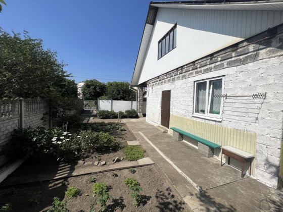 Продається напівособняк в місті в районі вул.Кисилевської. Ивано-Франковск