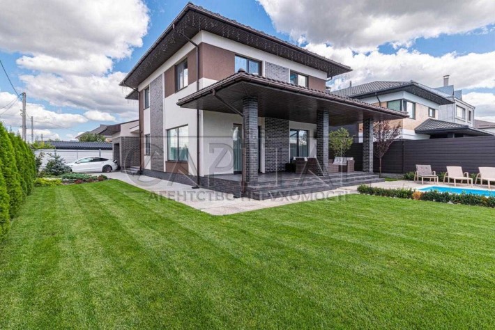 Продаж Будинок ,Броварський район, Бровари, вул. Лісова, 211.6 м2 - фото 1