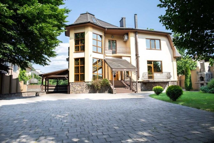 ЕКСКЛЮЗИВНИЙ особняк з РЕМОНТОМ! Навпроти Парку Шевченка! - фото 1