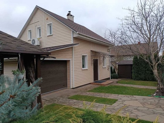 приватний будинок Буча