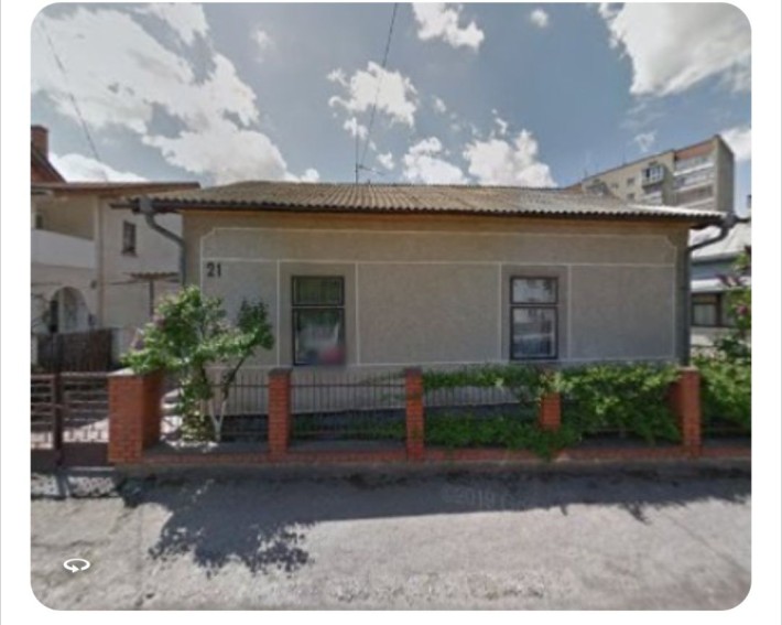 Продам будинок у Івано-Франківську центр міста - фото 1