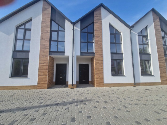Продажа таунхауса біля Центрального парку м.Буча - фото 1