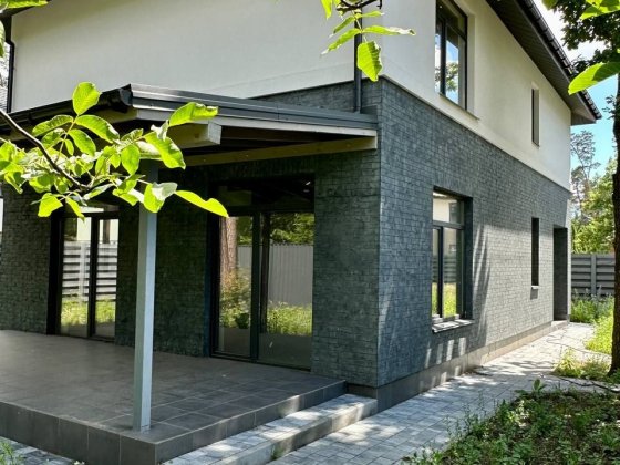 Будинок в зеленому тихому районі Бучі! Поряд школа. Буча