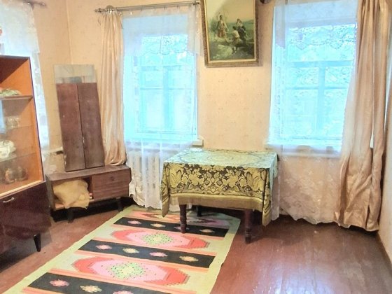 Продам будинок Крюків  р-н Кіровоградська Кременчук