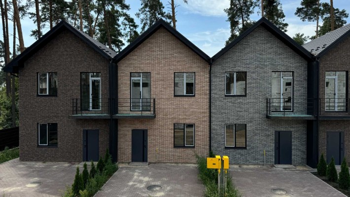 Продаж готового таунхауса  в Лісовій Бучі.Сертифікат - фото 1