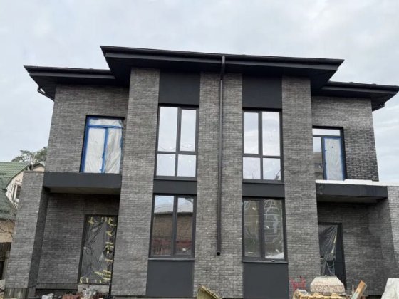 Дуплекс 145 м.кв. з чистовим оздобленням в центрі міста Ірпінь