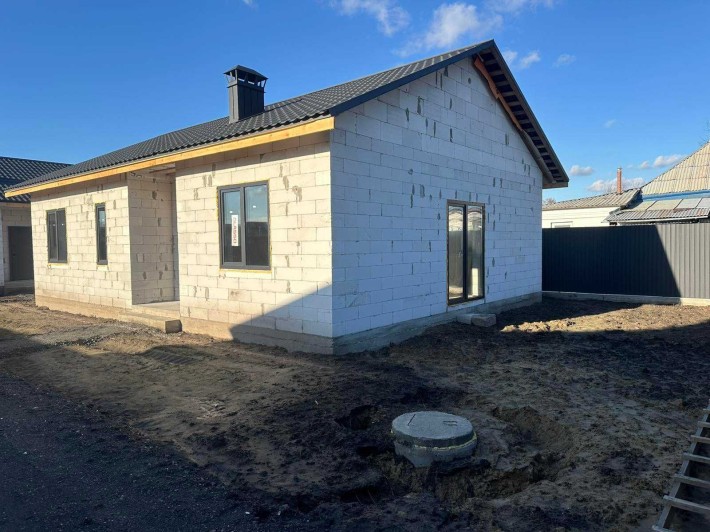 Сучасний одноповерховий будинок в Борисполі  52500у.о. - фото 1