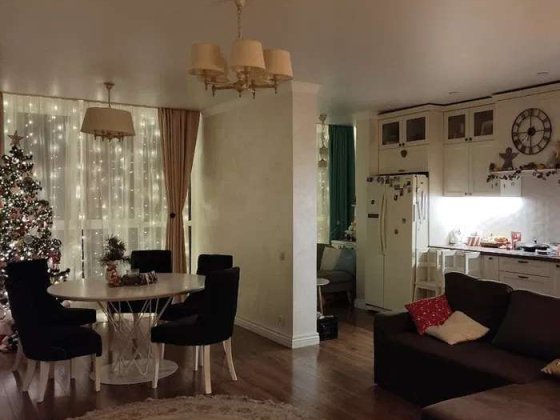 Продаж 4-к квартири вул. Метрологічна 9д Киев