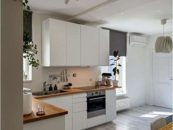 Продаж 2-кім квартири в ЖК "Комфорт Таун"
Метро Лівобережна