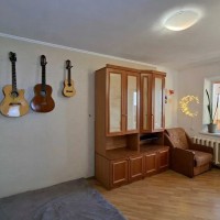 Продаж 1 кімнатної квартири, Дарницький р-н, вул. Ялтинская 15. Київ