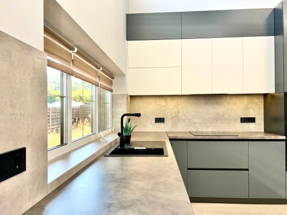 Будинок з ремонтом в Лісовій Бучі. Буча