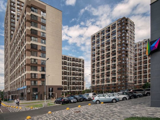 Продаж 3-к квартири вул. Олександра Олеся 4а