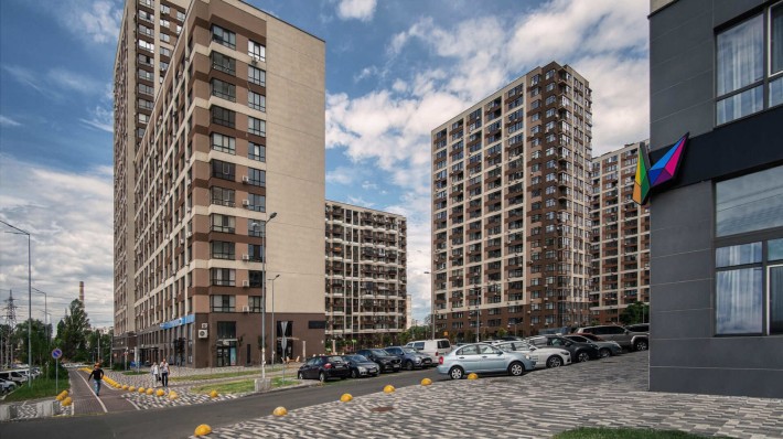 Продаж 3-к квартири вул. Олександра Олеся 4а - фото 1