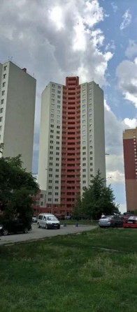 Продаж 1-кімнатної квартири на вул.Милославська, 18 - фото 1