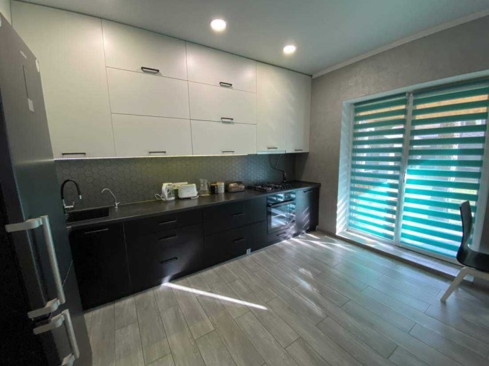 Купити будинок в Ірпені з ремонтом та великою ділянкою. Затишок. - фото 1