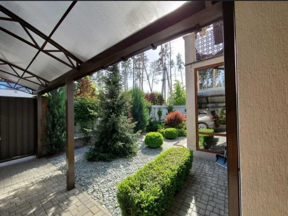 Продається шикарний будинок у м. Буча Буча