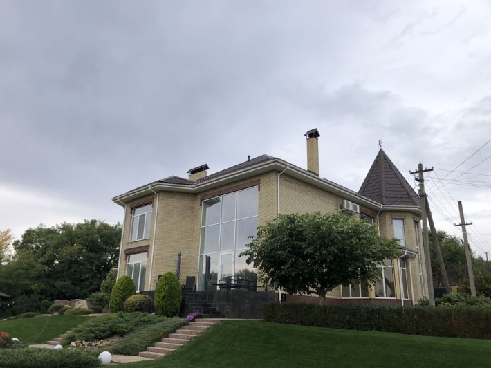 Продаж будинку та 18 соток землі - фото 1