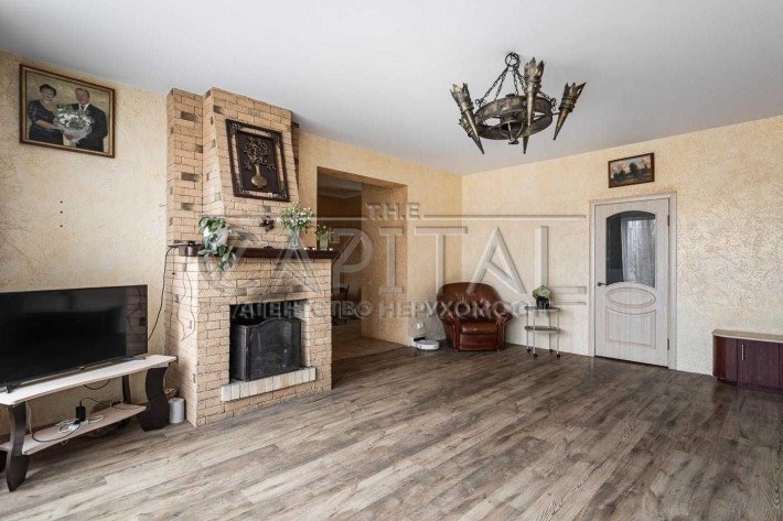 Шикарний будинок з ремонтом, каміном і гаражем у Борисполі 298 м, ГАЗ - фото 1